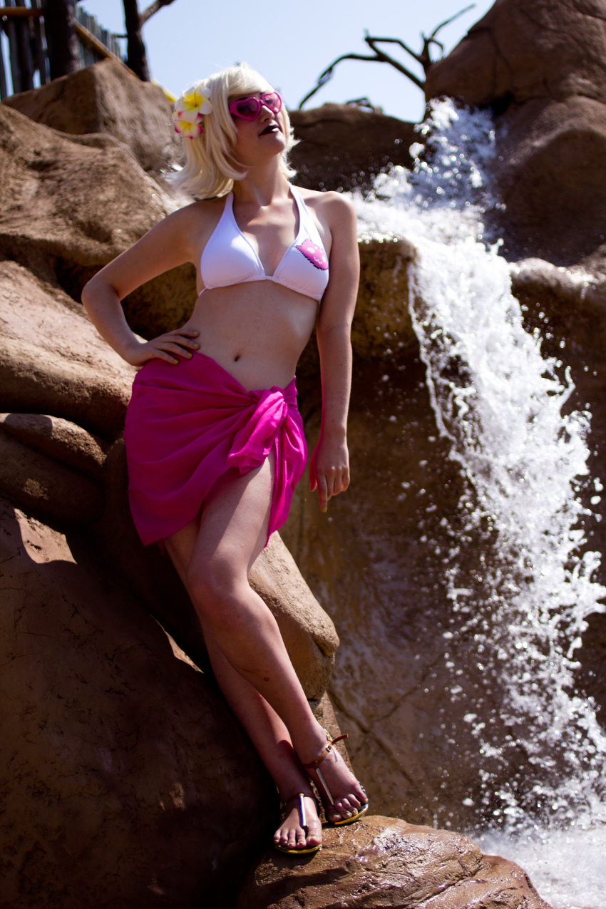 2013 blackbanshee cosplay flowers fullres glasses_added kid_symbol real_life roxy_lalonde solo summer swimsuit